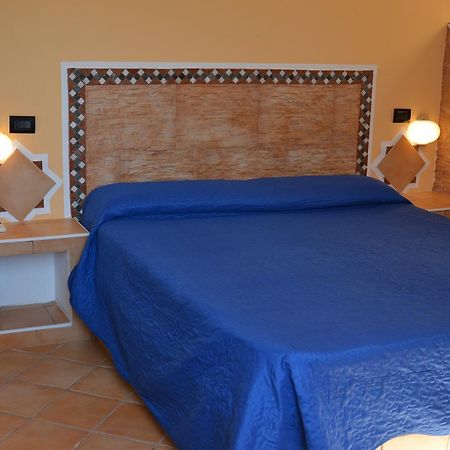Hotel Mare Blu Лампедуза Экстерьер фото