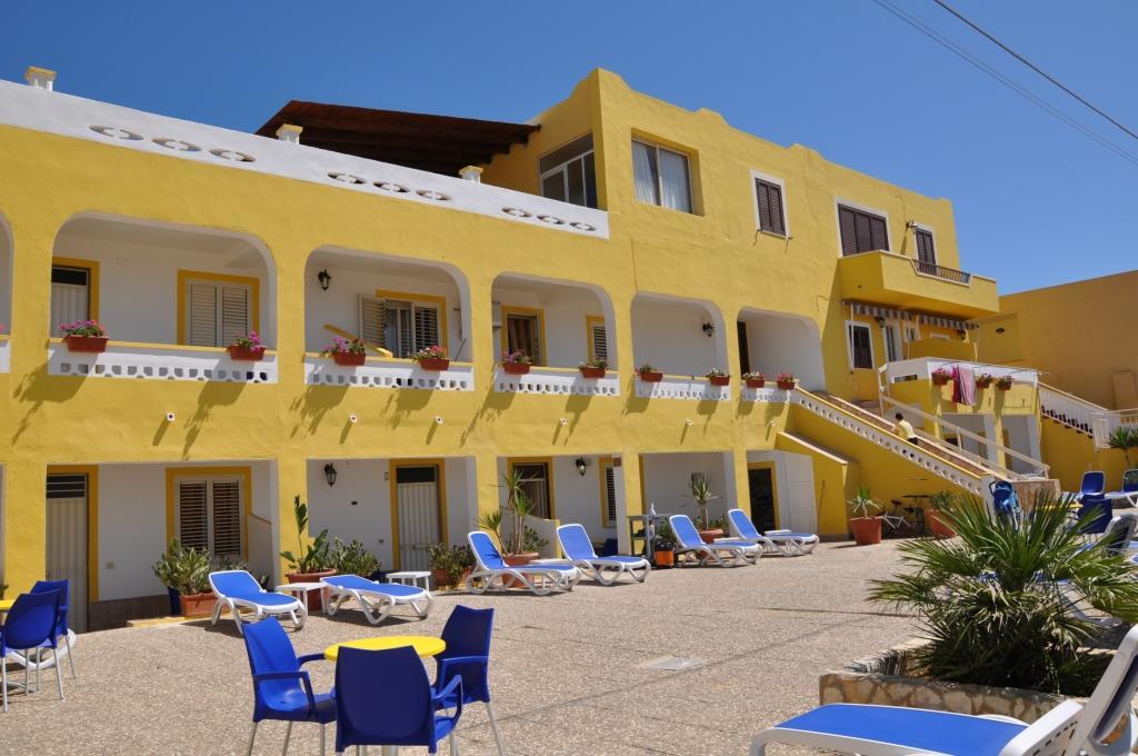 Hotel Mare Blu Лампедуза Экстерьер фото